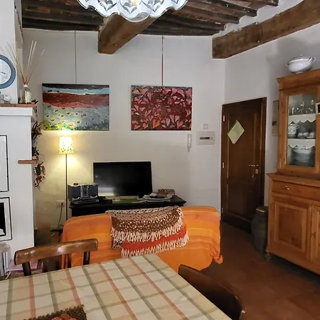 La Casa Di Dina *